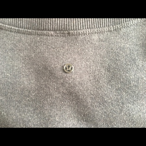 Lululemon Good Karma Crop Sweater Size 6 Grey - Picture 4 of 5